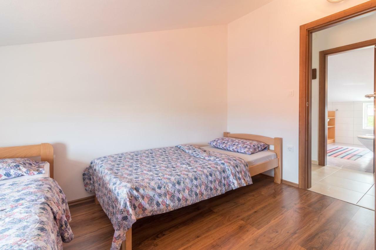 Antonija Apartment 普拉 外观 照片