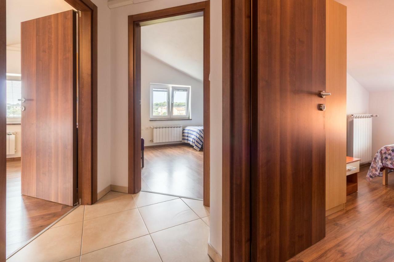 Antonija Apartment 普拉 外观 照片