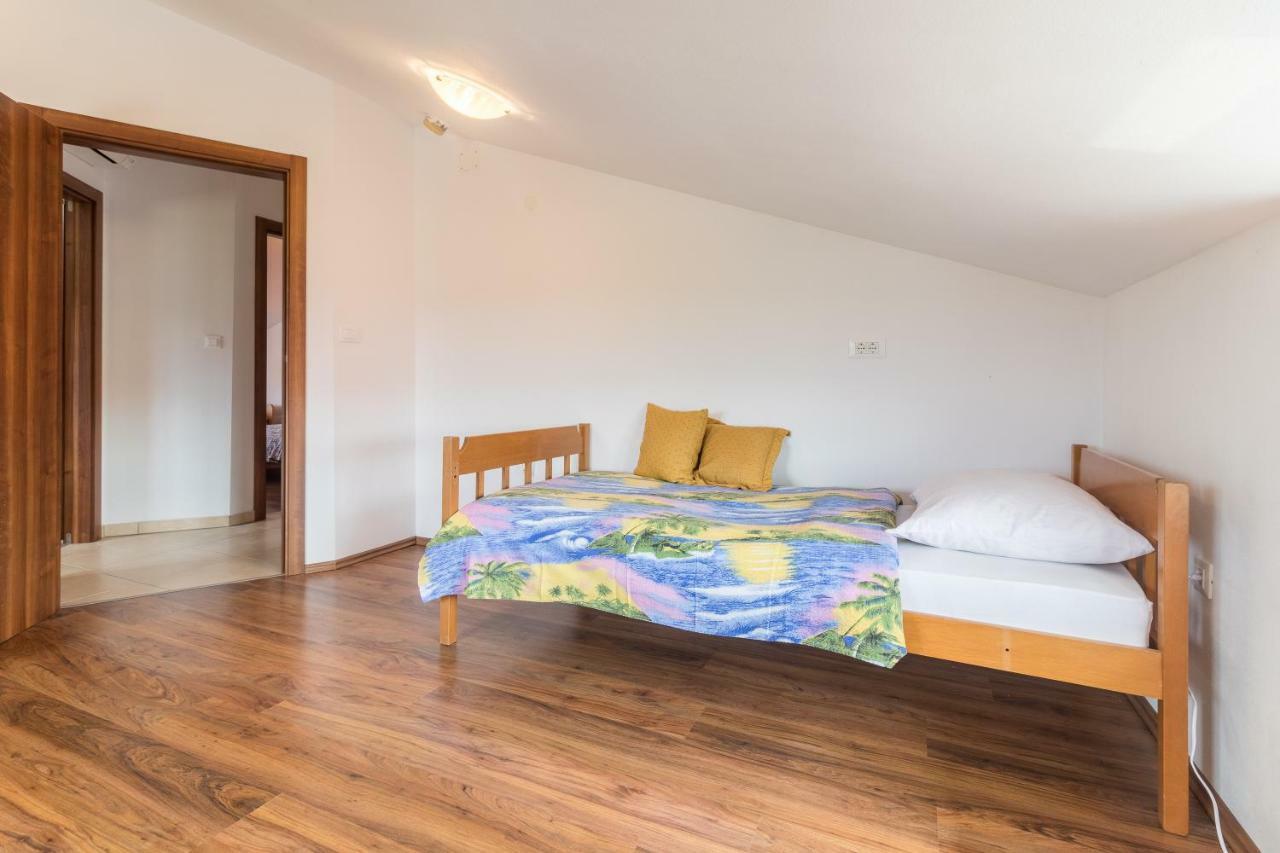 Antonija Apartment 普拉 外观 照片